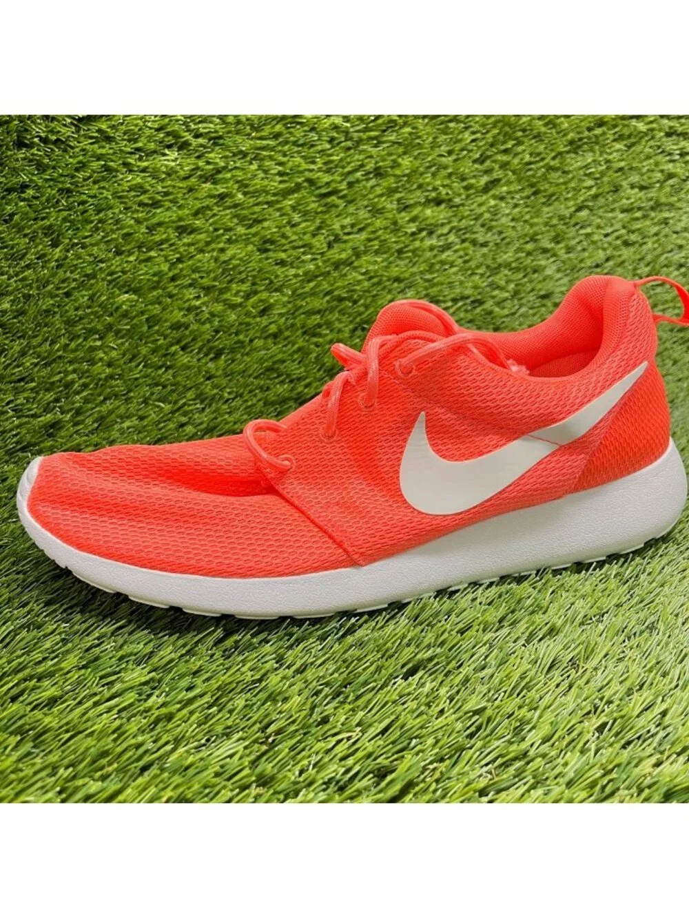 Nike Roshe One Womens Size 11 Orange Athletic Running Walking Shoes Sneakers